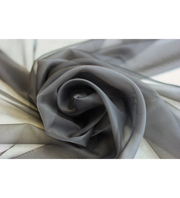 Egyszínű organza függöny   2888/300/07 szürke