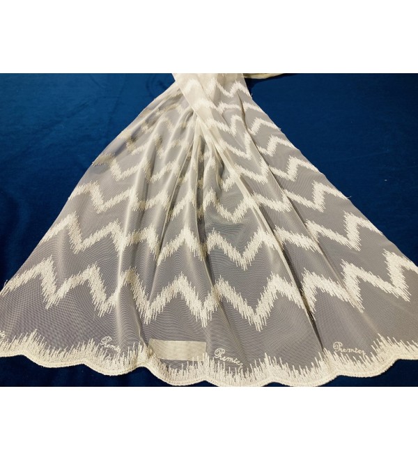 Avangard,ekrü cikk-cakk mintás függöny 290 cm Smirna