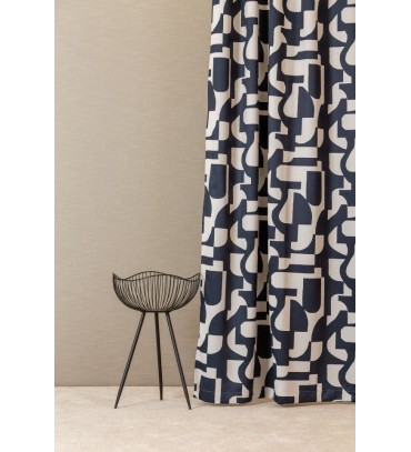 Dim out nyomott Anka...